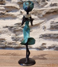Statuette bronze africaine 22 cm "Lecture"